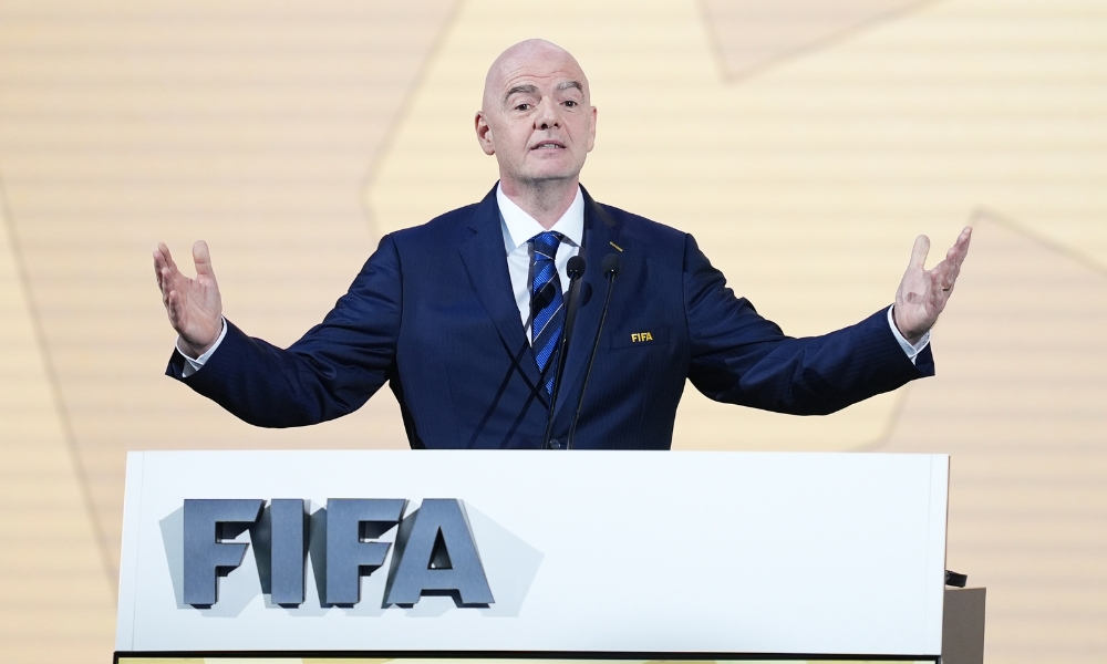 隊更積極地 隊更積極地